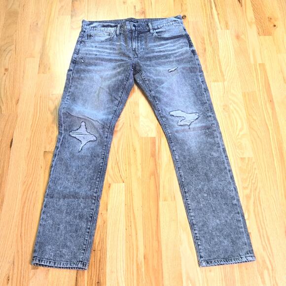 Lucky Brand men's Gray jeans fit acid wash patched/repaired knees size 32 - Picture 2 of 8